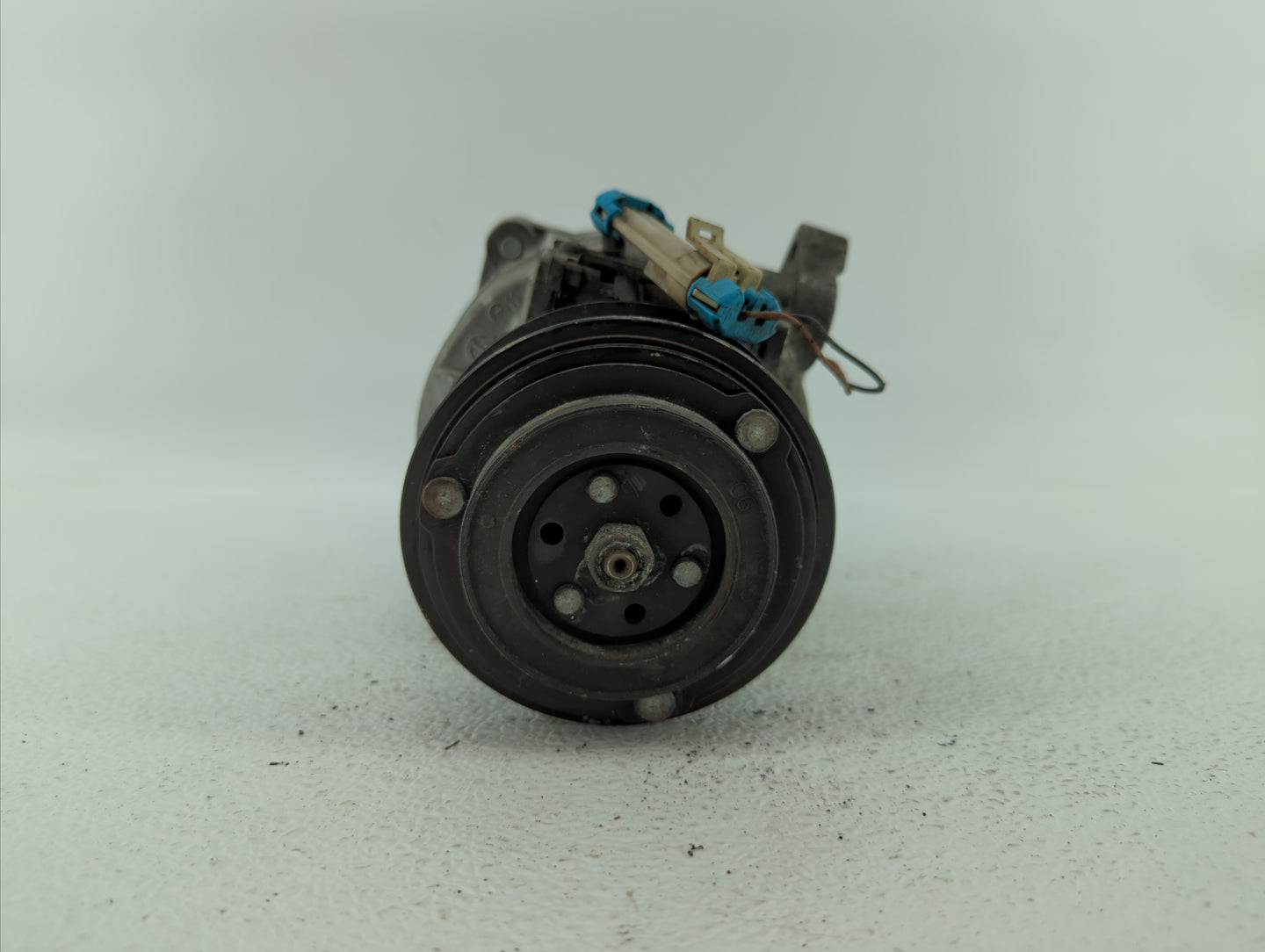 2016 Buick Encore Alternator Replacement Generator Charging Assembly Engine OEM P/N:95369542 94517789 Fits Fits 2005 OEM Use