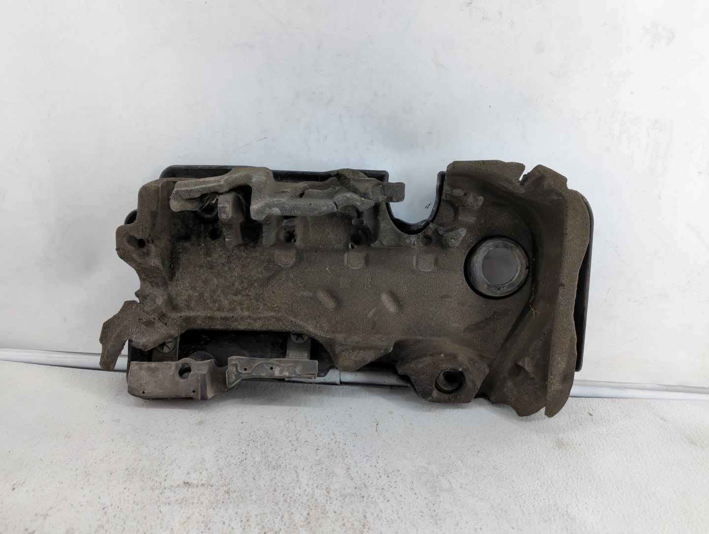 2016 Buick Encore Engine Cover - Oemusedautoparts1.com