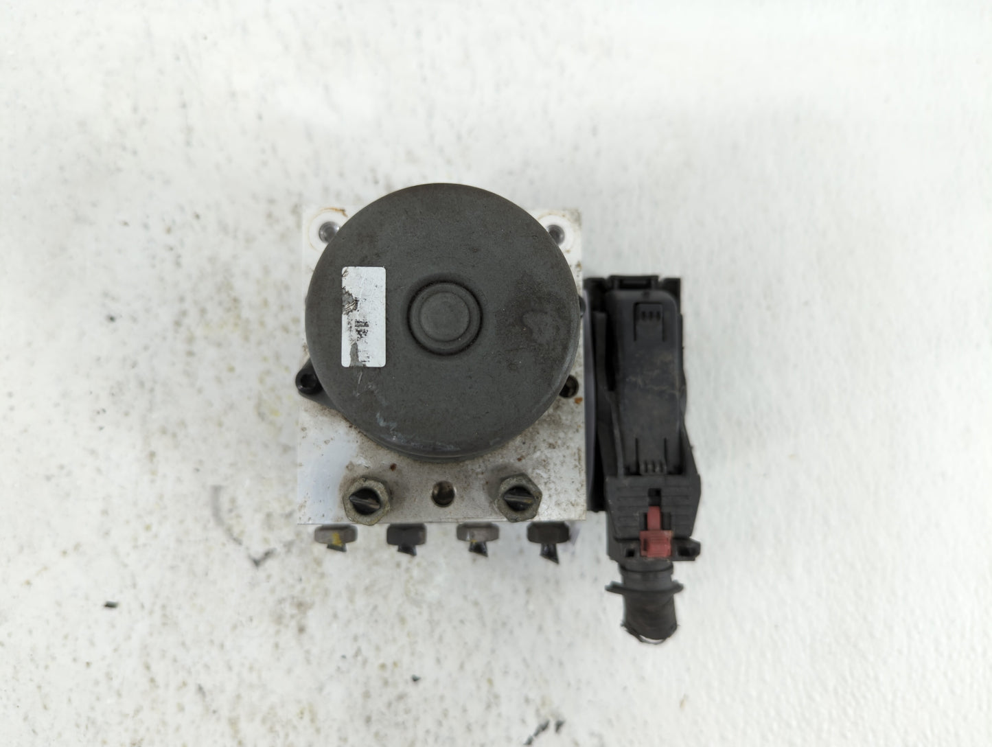 2016 Buick Encore ABS Pump Control Module Replacement P/N:42403007 Fits OEM Used Auto Parts - Oemusedautoparts1.com