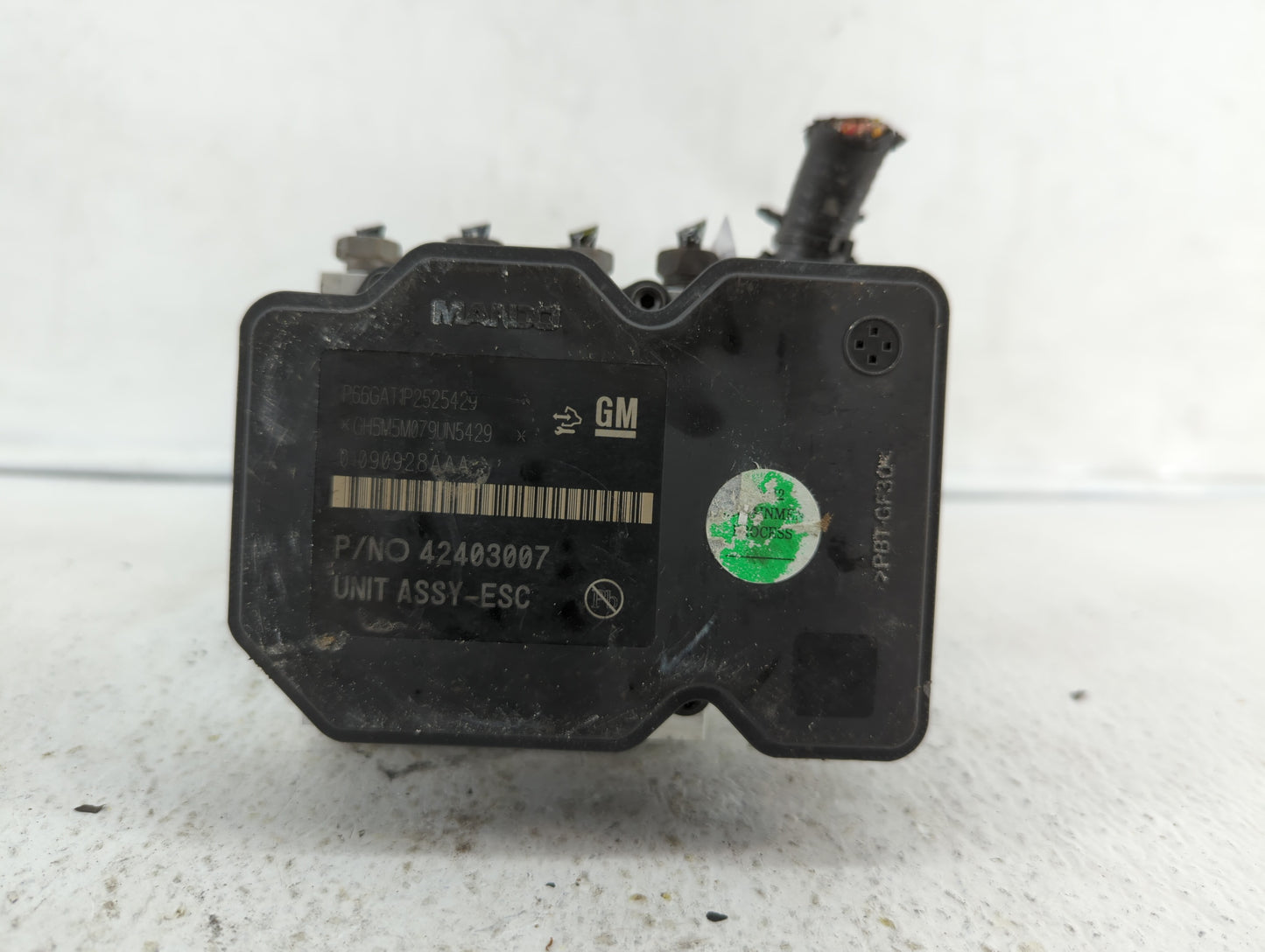 2016 Buick Encore ABS Pump Control Module Replacement P/N:42403007 Fits OEM Used Auto Parts - Oemusedautoparts1.com