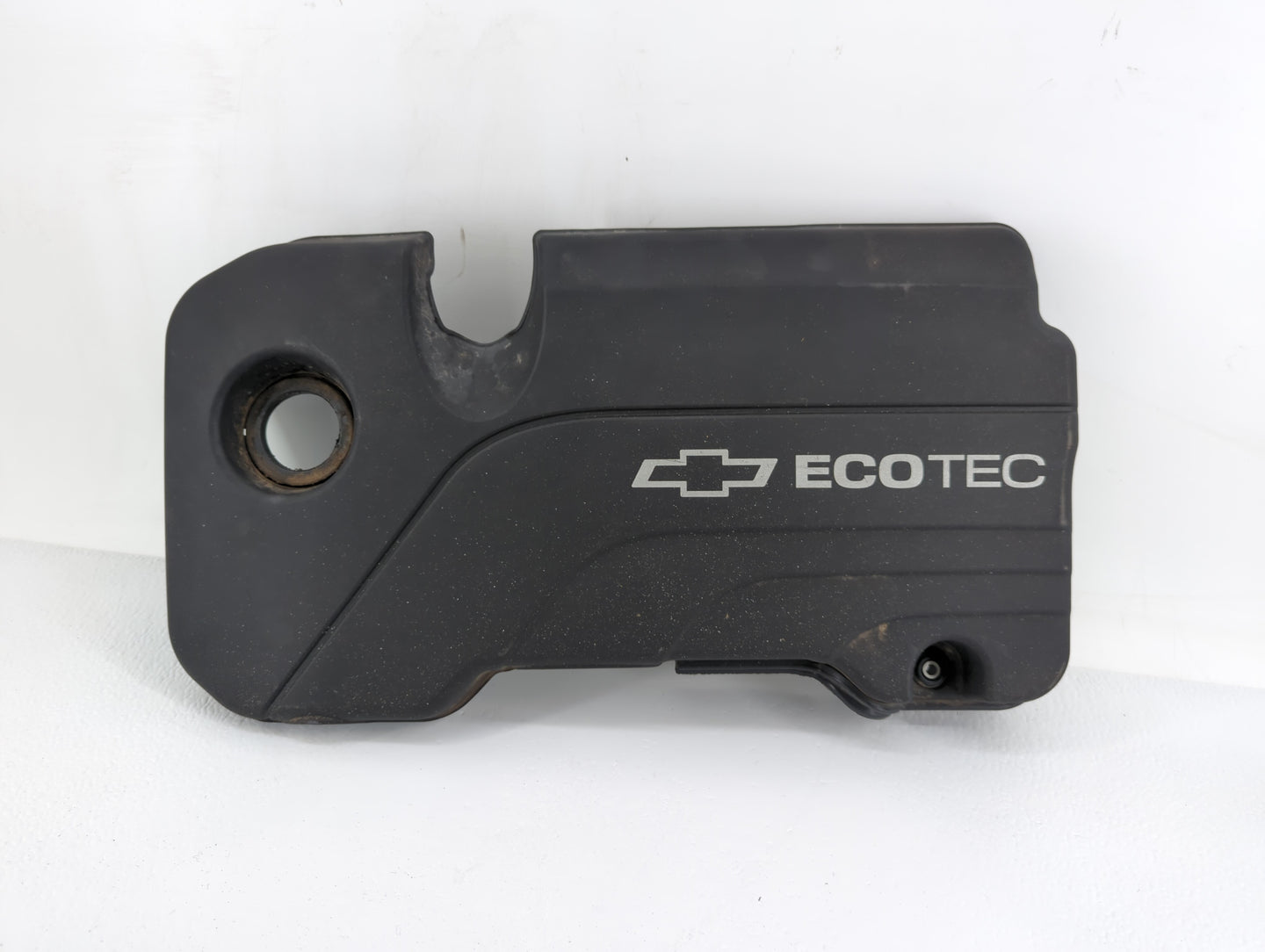 2016 Buick Encore Engine Cover - Oemusedautoparts1.com