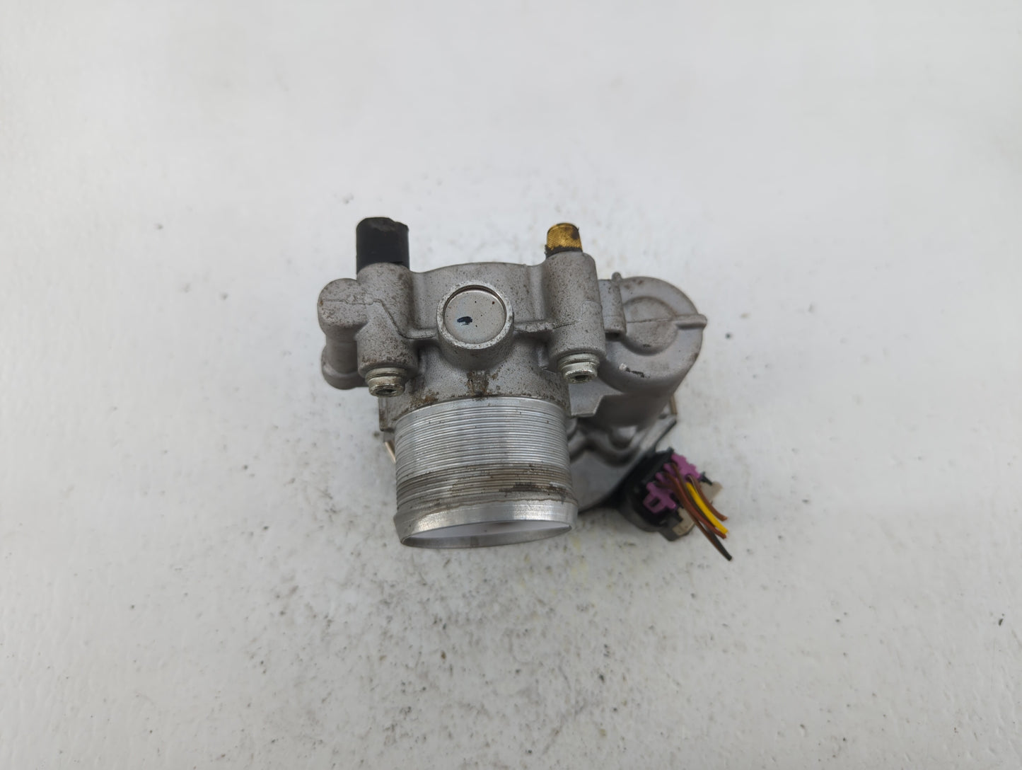 2013-2021 Buick Encore Throttle Body P/N:55581662 55565489 Fits Fits 2011 2012 2013 2014 2015 2016 2017 2018 2019 2020 2021 