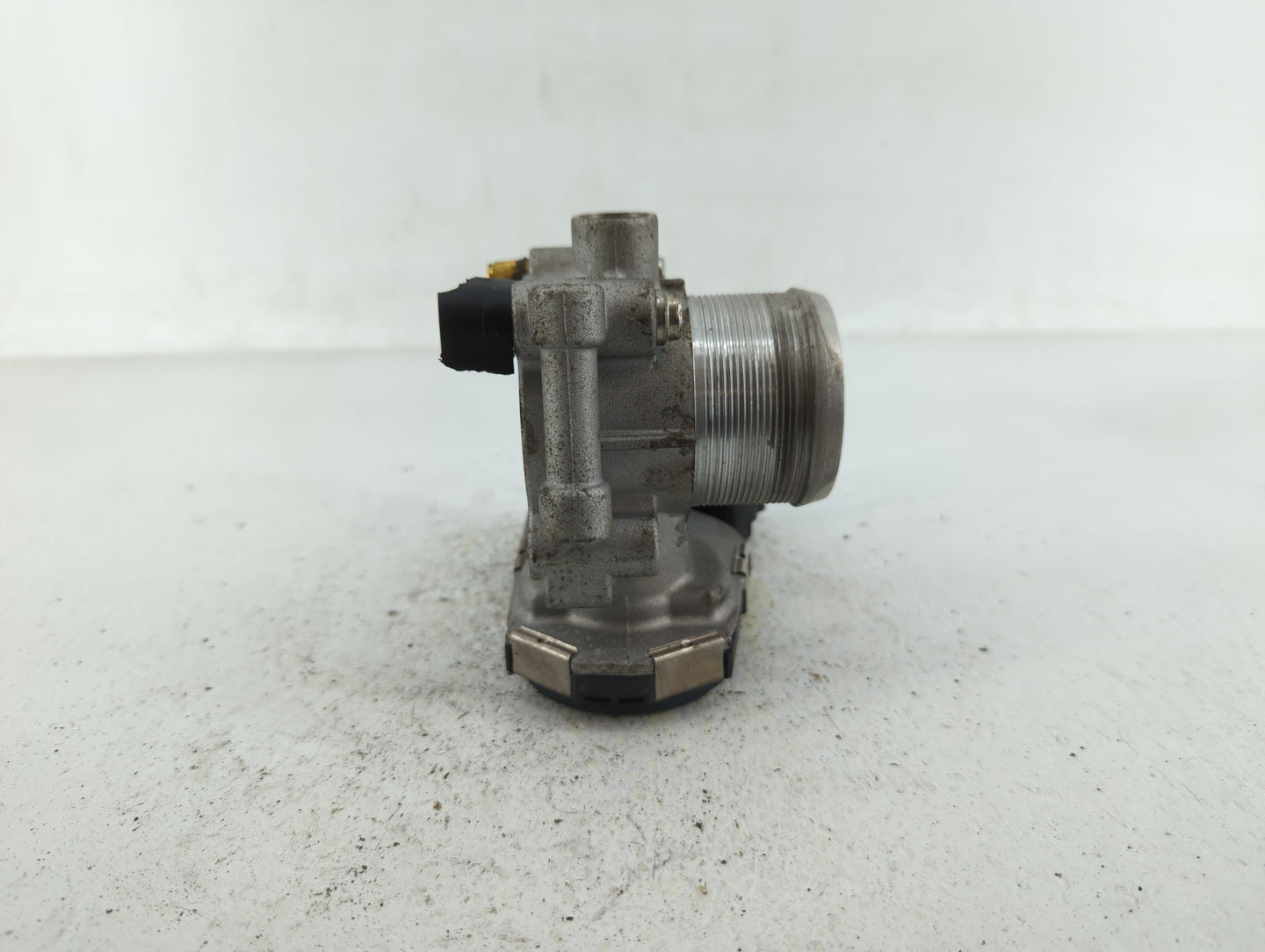 2013-2021 Buick Encore Throttle Body P/N:55581662 55565489 Fits Fits 2011 2012 2013 2014 2015 2016 2017 2018 2019 2020 2021 