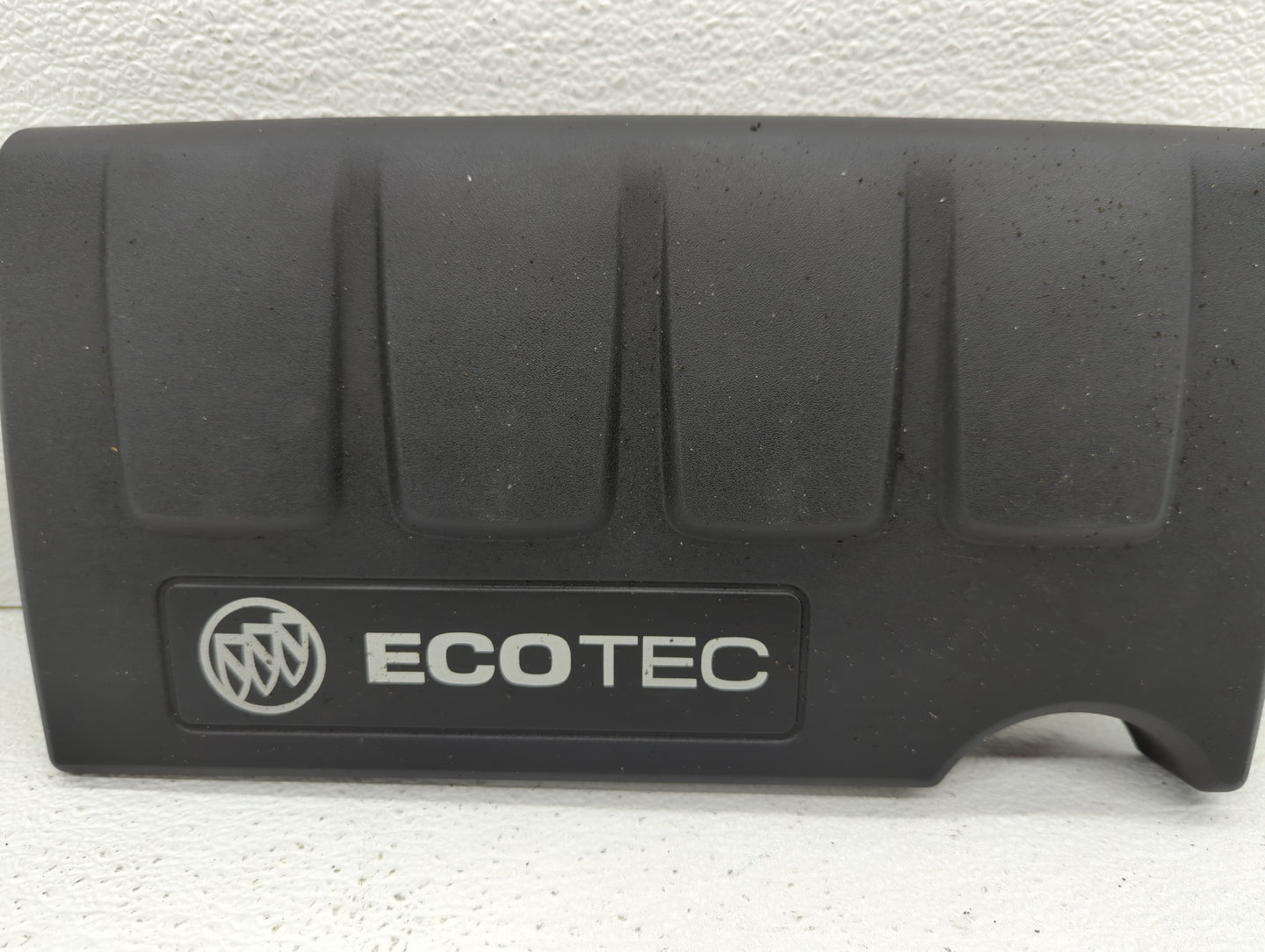 2016 Buick Encore Engine Cover - Oemusedautoparts1.com