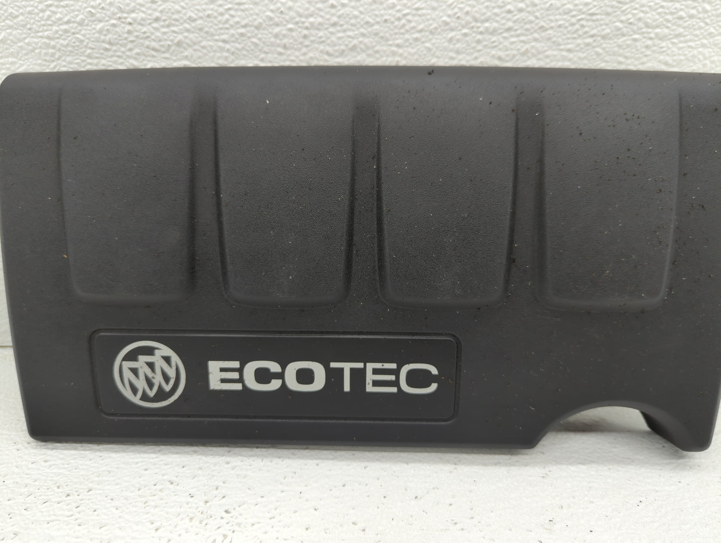 2016 Buick Encore Engine Cover - Oemusedautoparts1.com