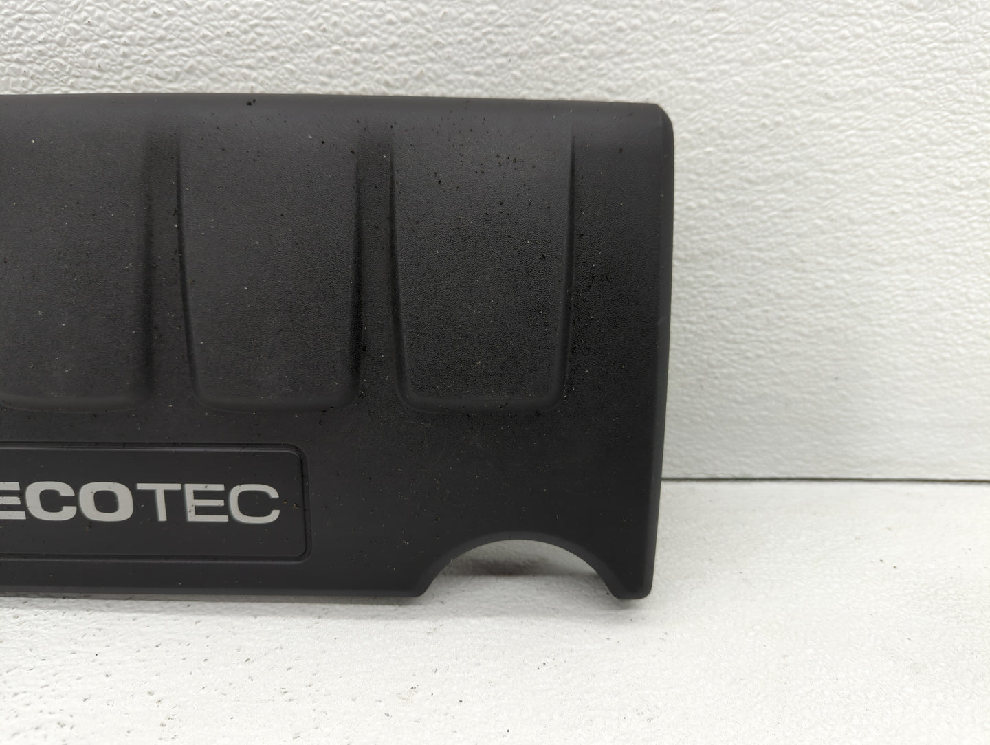 2016 Buick Encore Engine Cover - Oemusedautoparts1.com