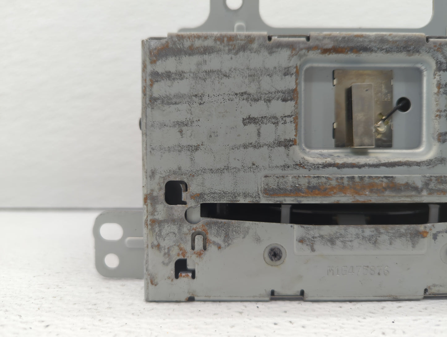 2015-2016 Buick Encore Am Fm Cd Player Radio Receiver - Oemusedautoparts1.com