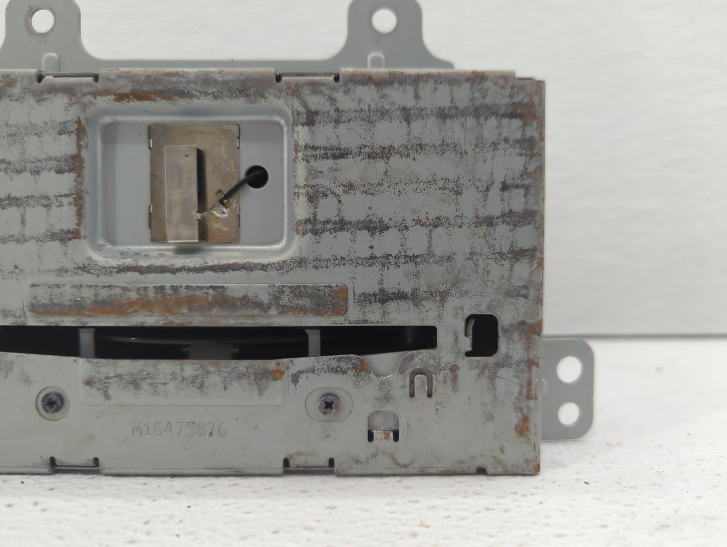 2015-2016 Buick Encore Am Fm Cd Player Radio Receiver - Oemusedautoparts1.com