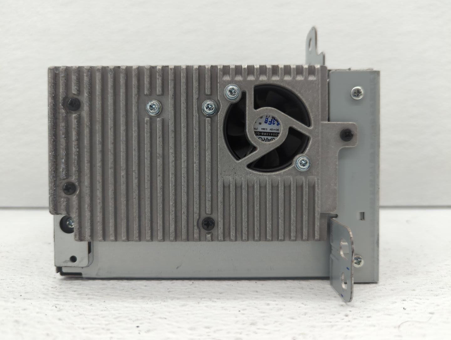 2015-2016 Buick Encore Am Fm Cd Player Radio Receiver - Oemusedautoparts1.com