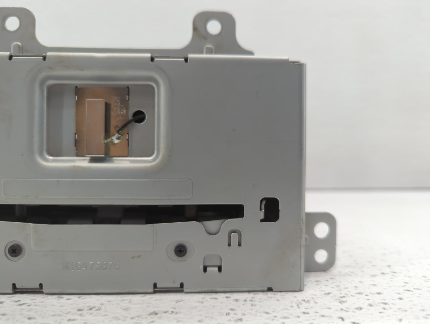 2016-2016 Buick Encore Am Fm Cd Player Radio Receiver - Oemusedautoparts1.com