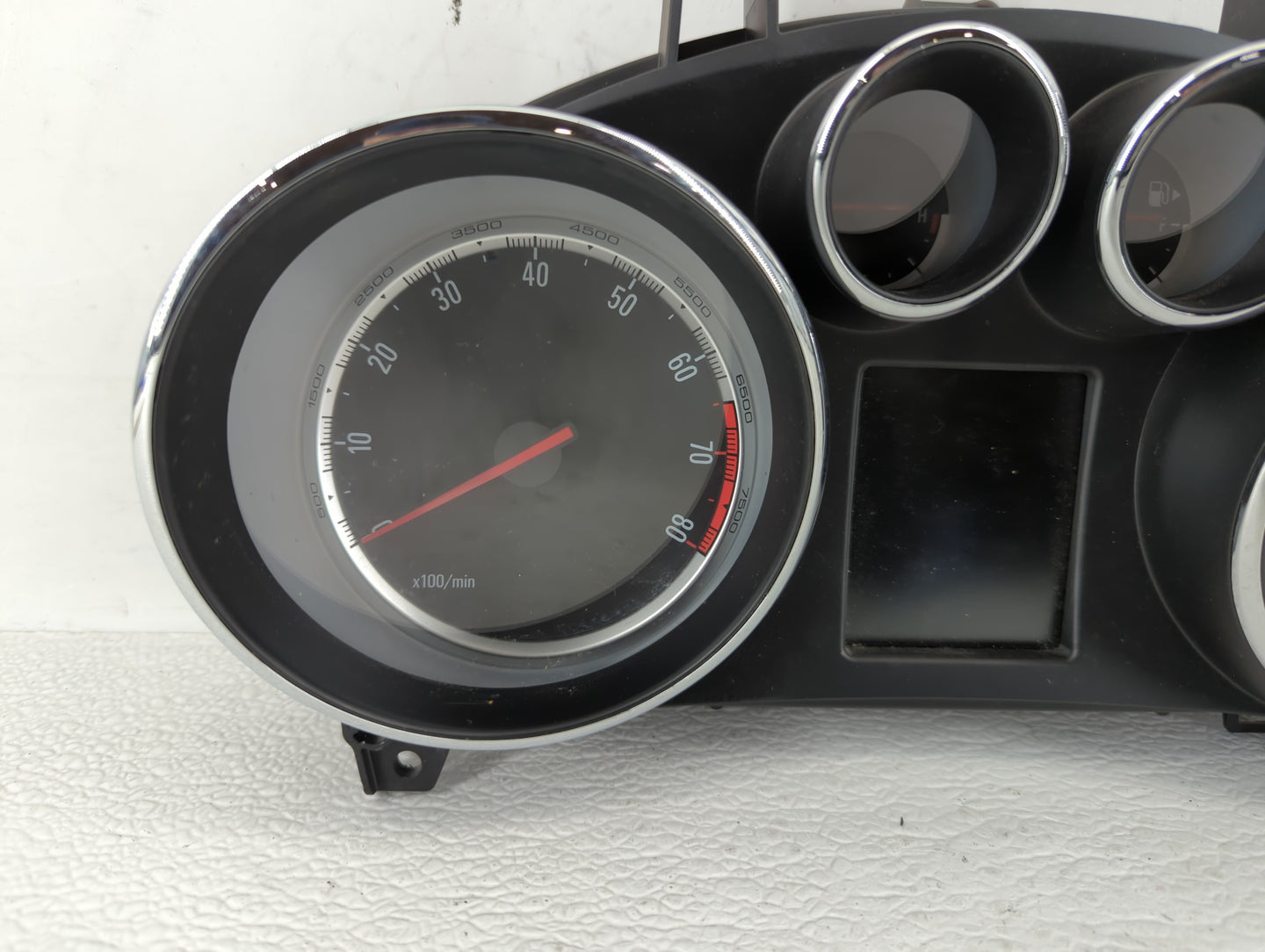 2016 Buick Encore Instrument Cluster Speedometer Gauges P/N:42347914 Fits OEM Used Auto Parts - Oemusedautoparts1.com