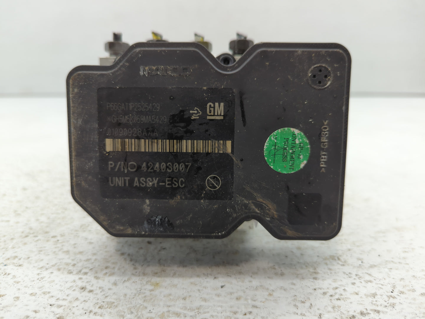 2016 Buick Encore ABS Pump Control Module Replacement P/N:42403007 Fits OEM Used Auto Parts - Oemusedautoparts1.com