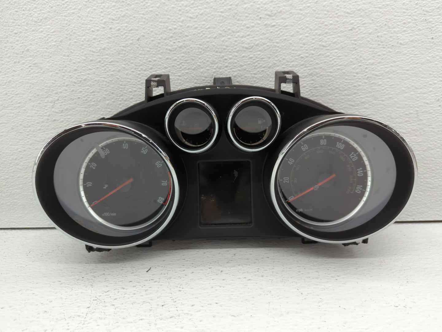 2016 Buick Encore Instrument Cluster Speedometer Gauges P/N:42347916 42347914 Fits OEM Used Auto Parts - Oemusedautoparts1.c