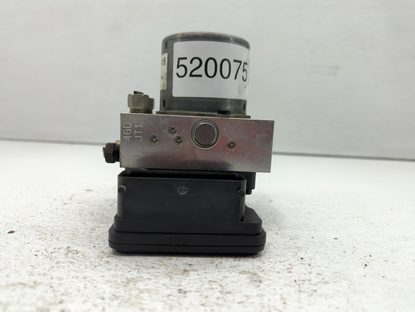 2016 Buick Encore ABS Pump Control Module Replacement P/N:42403007 Fits OEM Used Auto Parts - Oemusedautoparts1.com