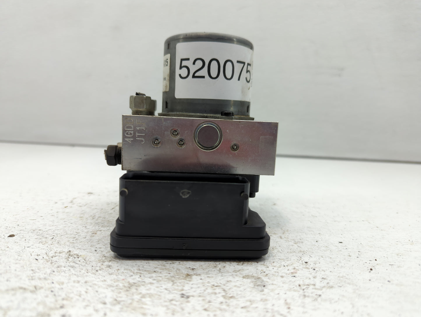 2016 Buick Encore ABS Pump Control Module Replacement P/N:42403007 Fits OEM Used Auto Parts - Oemusedautoparts1.com