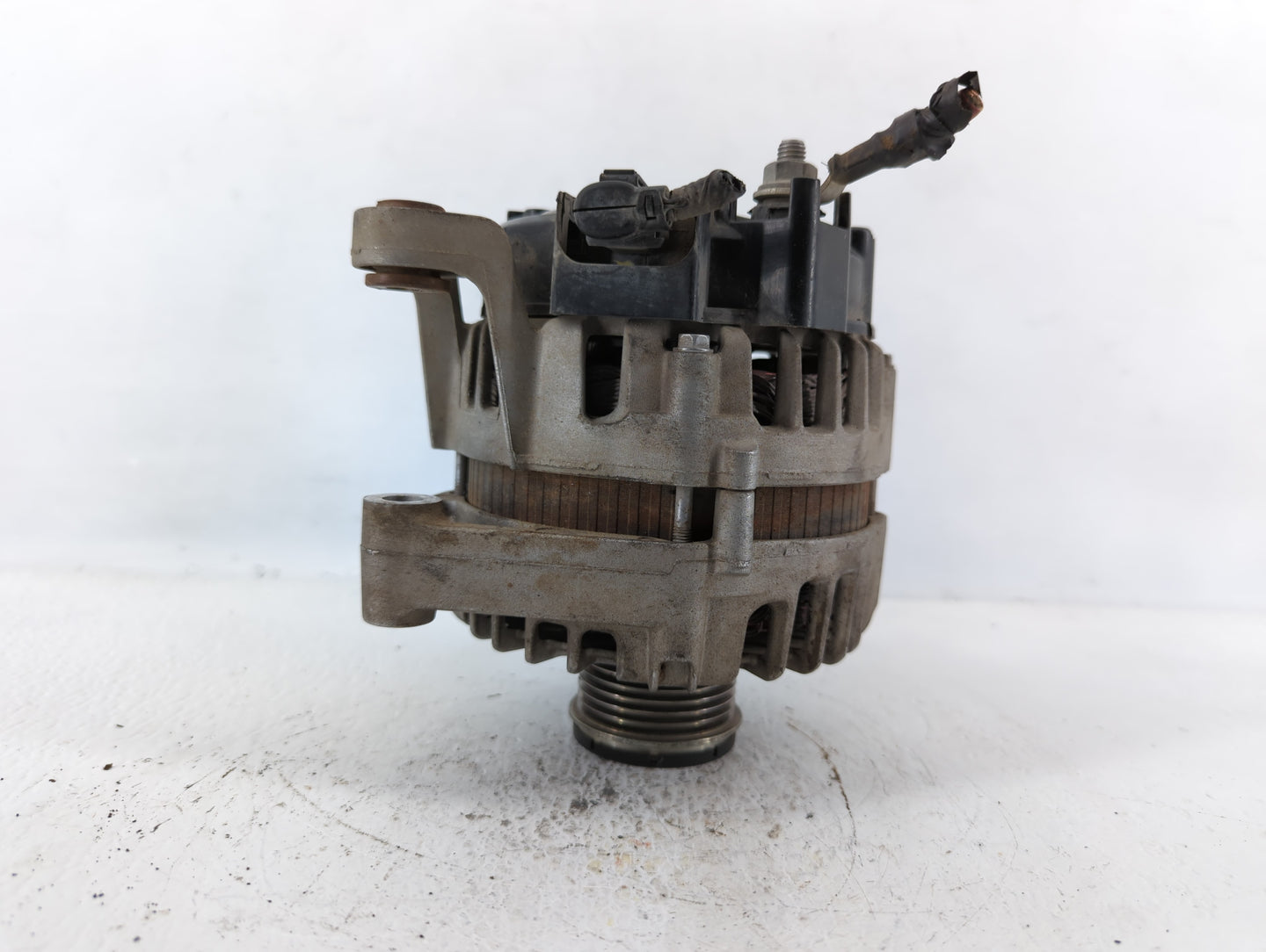 2013-2021 Buick Encore Alternator Replacement Generator Charging Assembly Engine OEM P/N:13588289 Fits OEM Used Auto Parts -