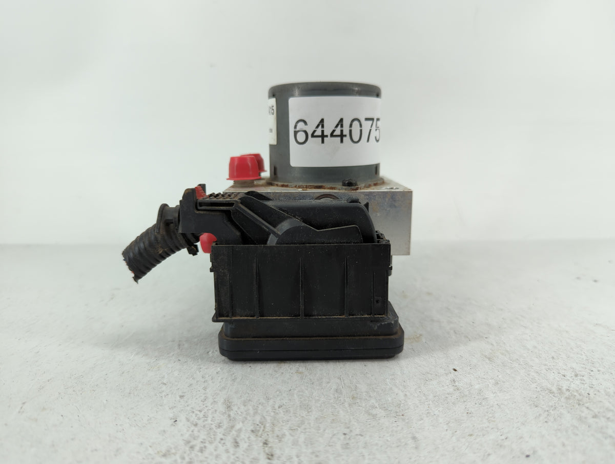 2016 Buick Encore Anti-Lock Brake ABS Pump Module Actuator OEM P/N:42403007 Fits OEM Used Auto Parts - Oemusedautoparts1.com
