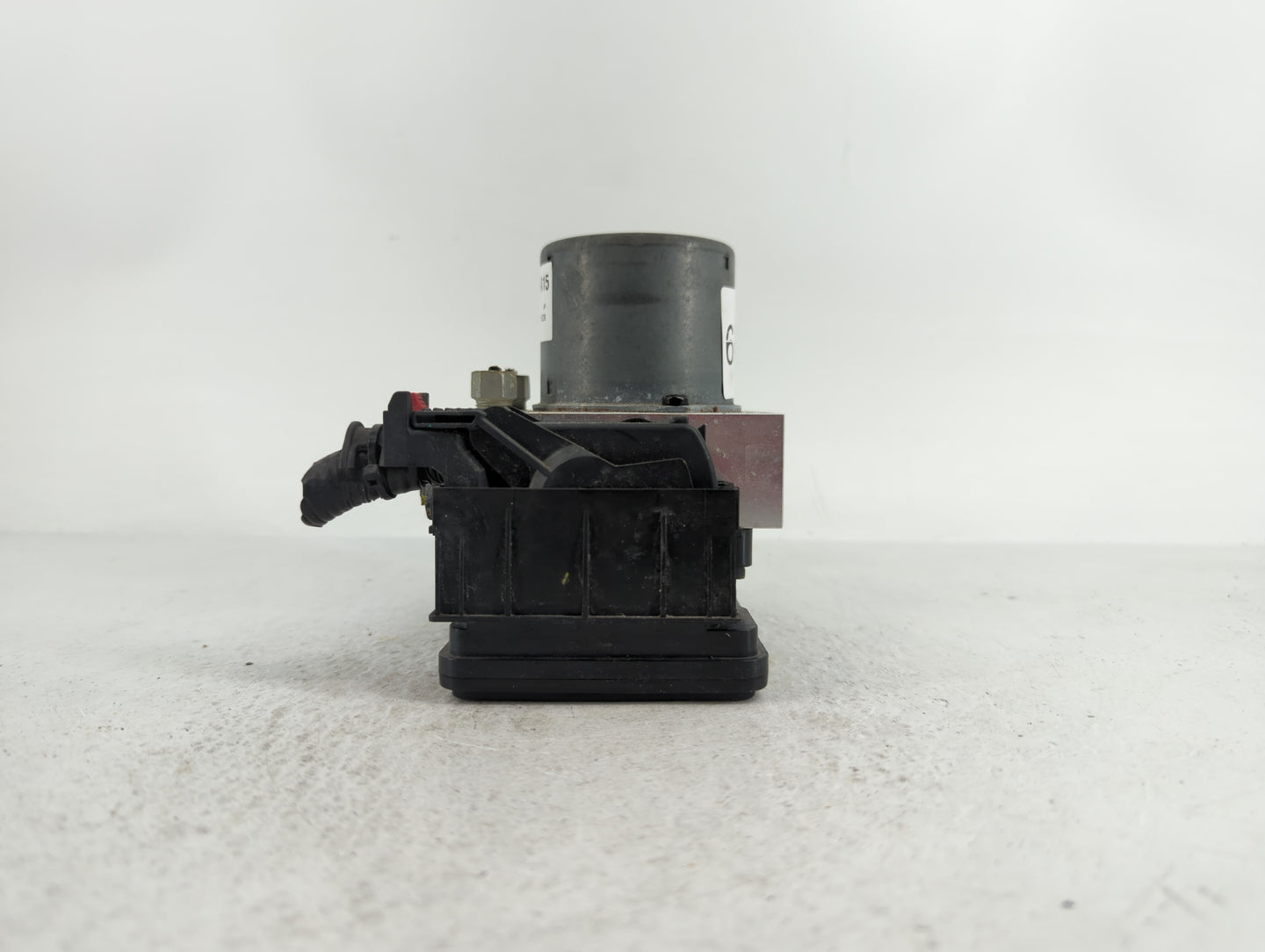 2016 Buick Encore ABS Pump Control Module Replacement P/N:42403007 Fits OEM Used Auto Parts - Oemusedautoparts1.com