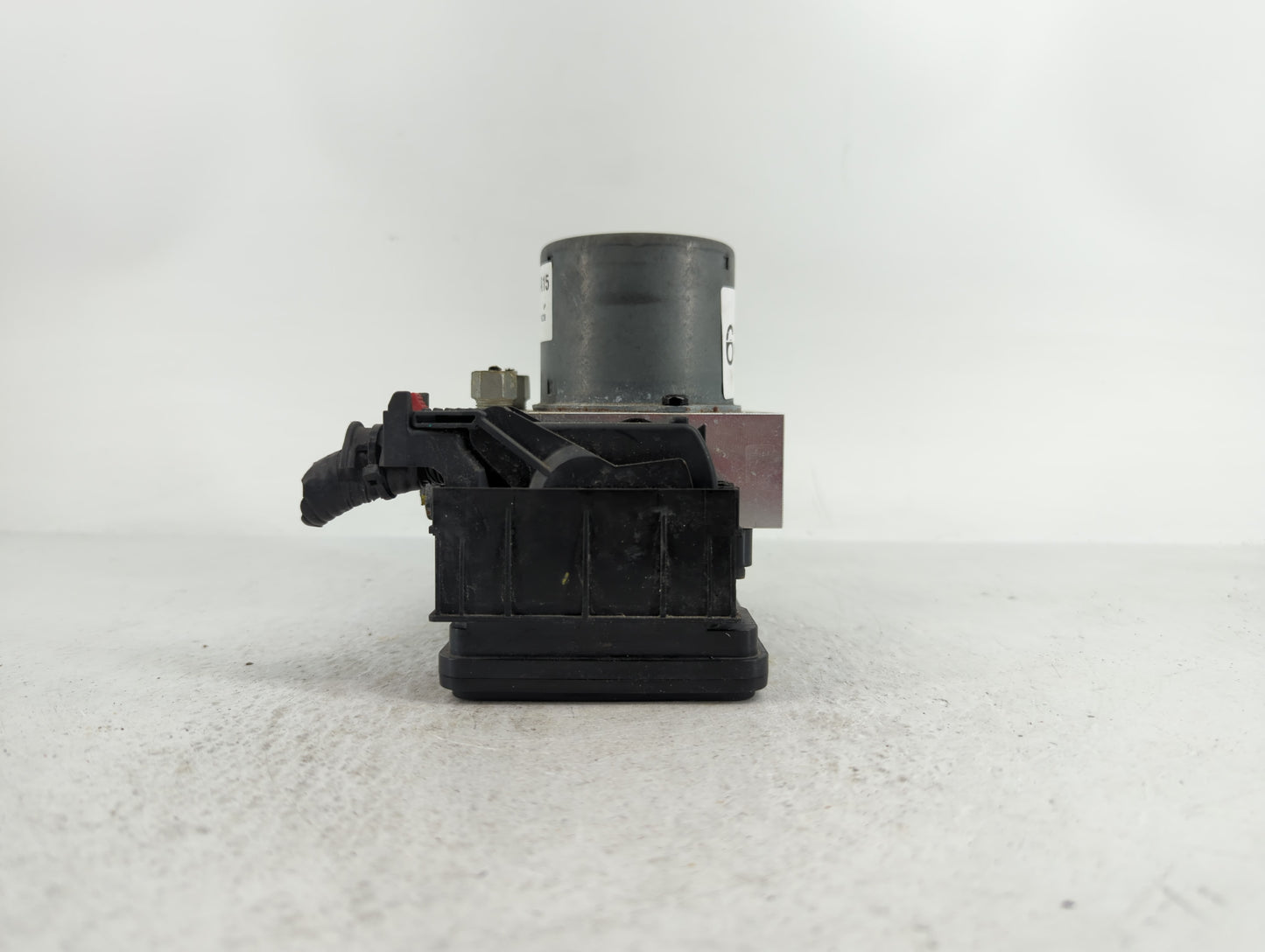 2016 Buick Encore ABS Pump Control Module Replacement P/N:42403007 Fits OEM Used Auto Parts - Oemusedautoparts1.com