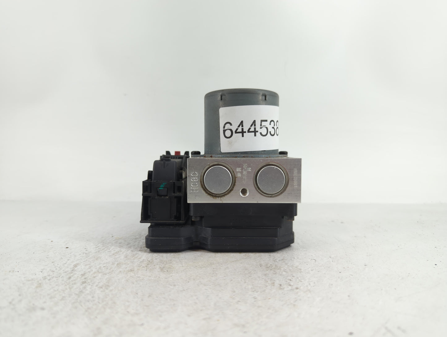 2016 Buick Encore ABS Pump Control Module Replacement P/N:42403007 Fits OEM Used Auto Parts - Oemusedautoparts1.com