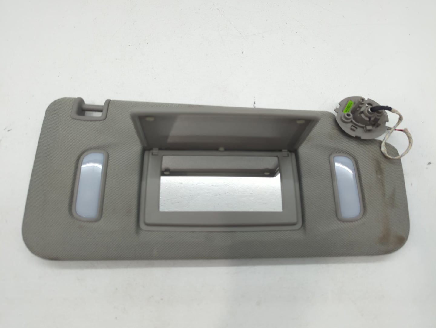 2013-2021 Buick Encore Sun Visor Shade Replacement Passenger Right Mirror Fits Fits 2013 2014 2015 2016 2017 2018 2019 2020 