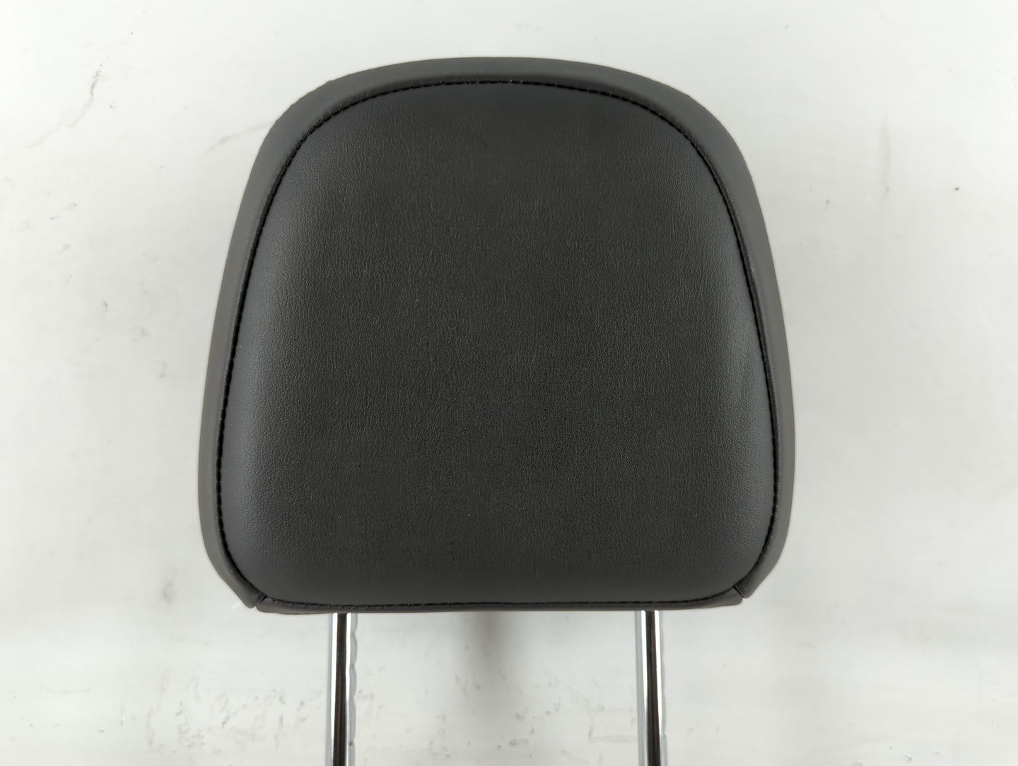2015-2016 Buick Encore Headrest Head Rest Front Driver Passenger Seat - Oemusedautoparts1.com