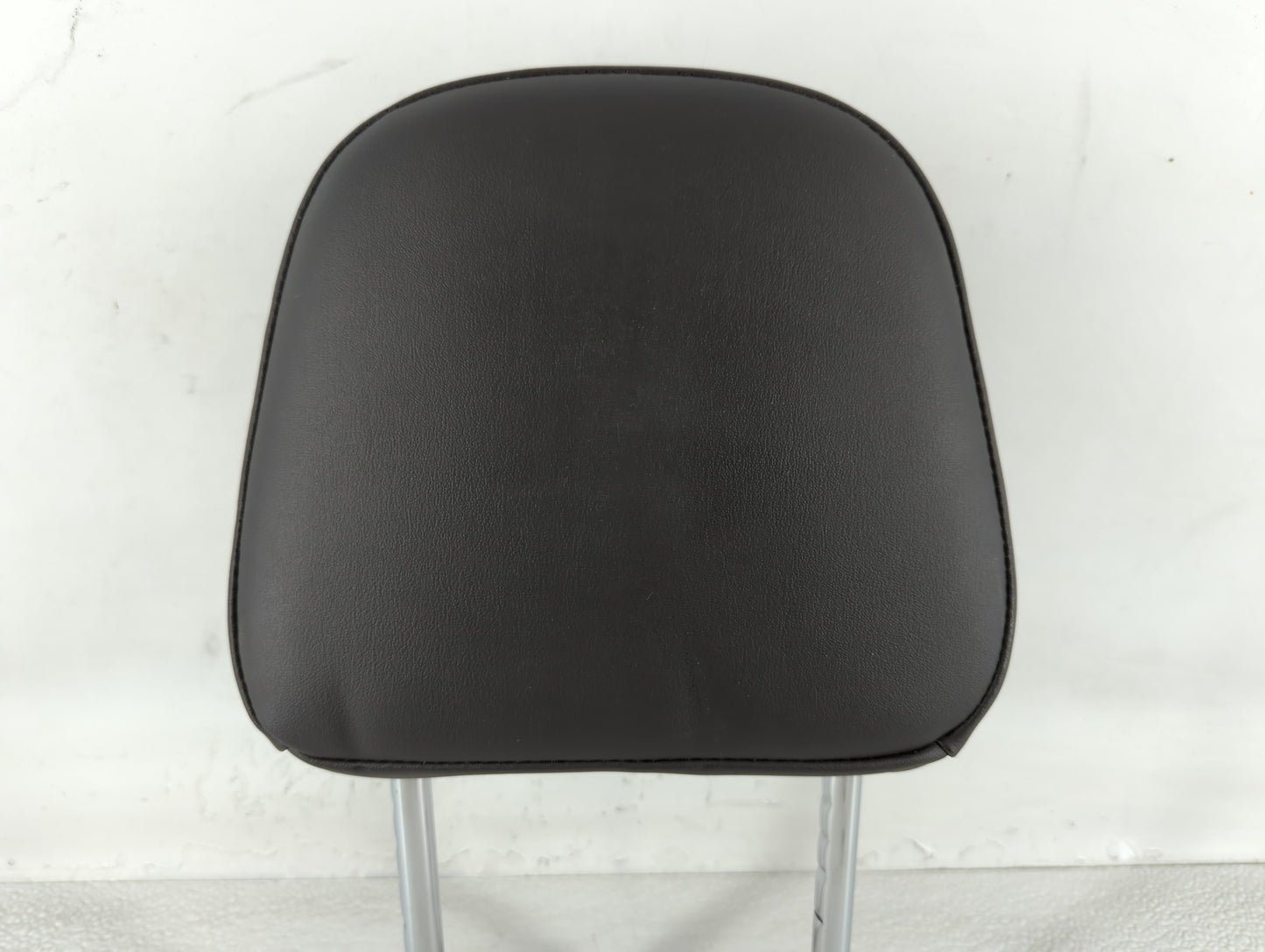 2015-2016 Buick Encore Headrest Head Rest Front Driver Passenger Seat - Oemusedautoparts1.com