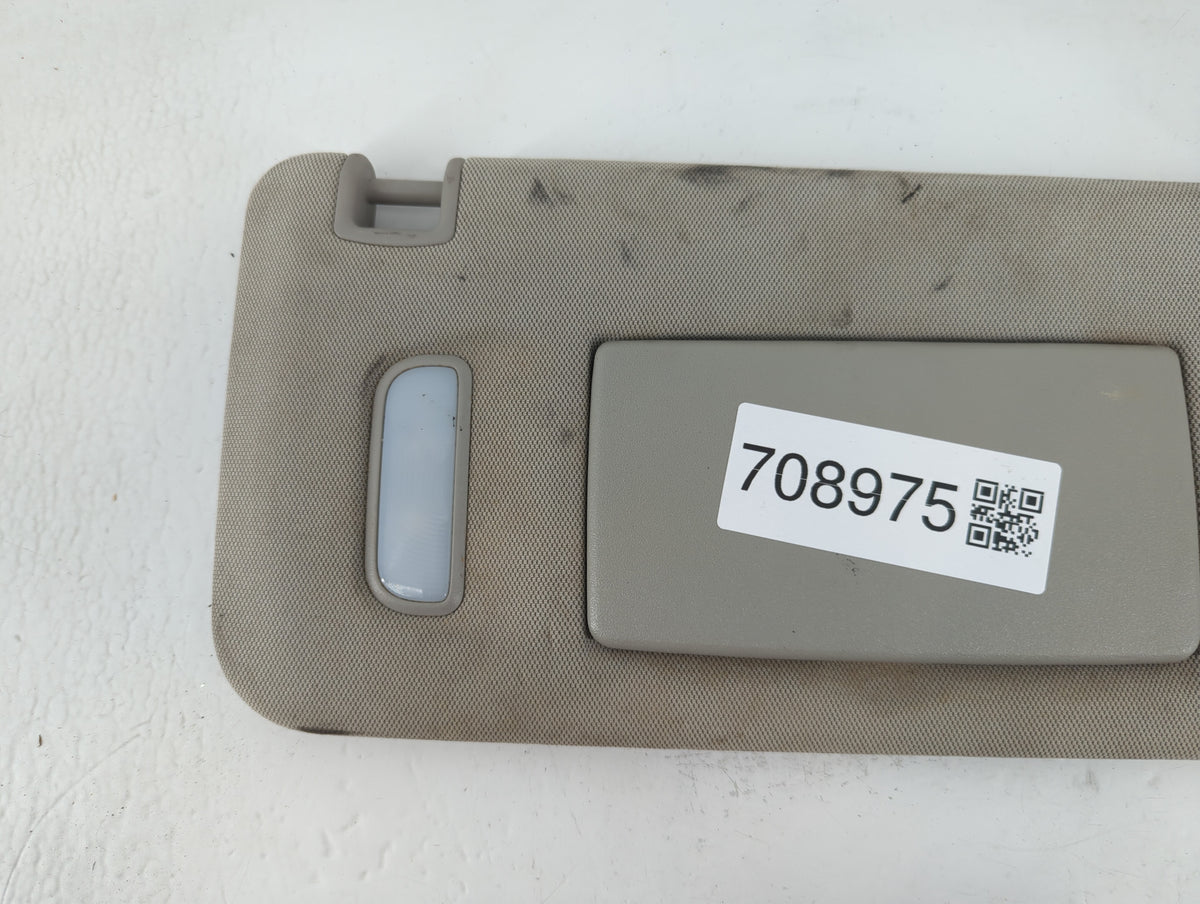 2016 Buick Encore Sun Visor Shade Replacement Passenger Right Mirror Fits OEM Used Auto Parts - Oemusedautoparts1.com