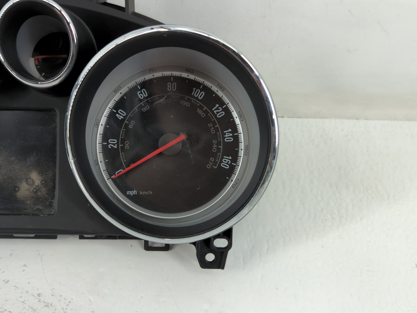 2016 Buick Encore Instrument Cluster Speedometer Gauges P/N:42347914 Fits OEM Used Auto Parts - Oemusedautoparts1.com