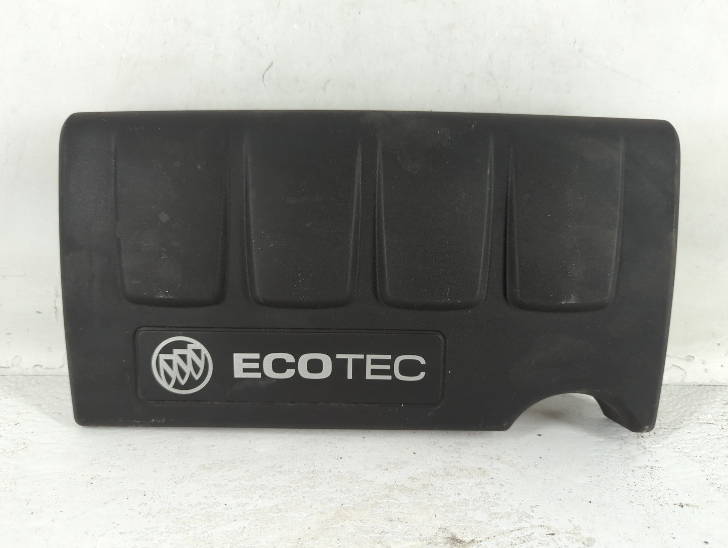 2016 Buick Encore Engine Cover - Oemusedautoparts1.com