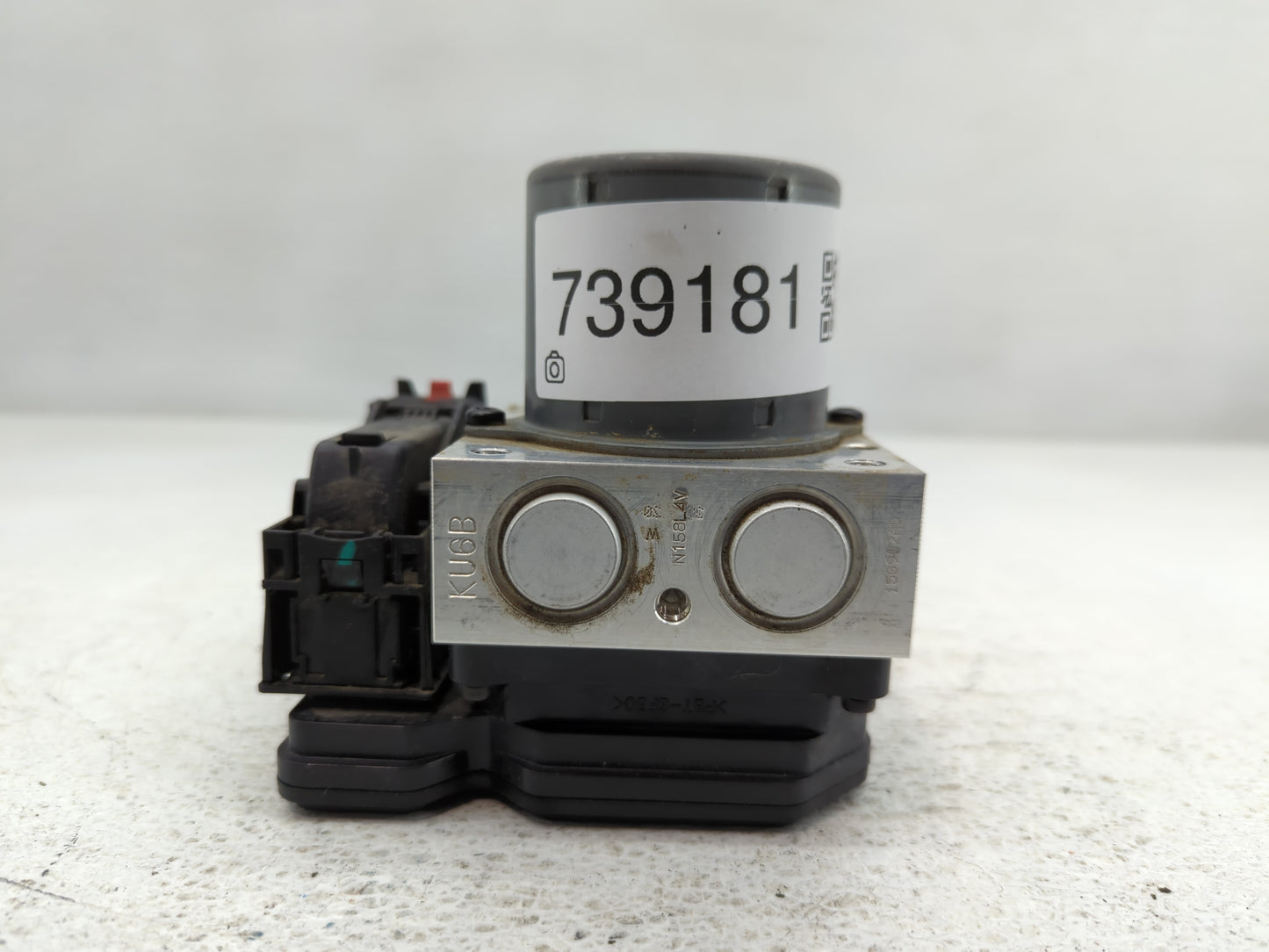 2016 Buick Encore ABS Pump Control Module Replacement P/N:42403007 Fits OEM Used Auto Parts - Oemusedautoparts1.com