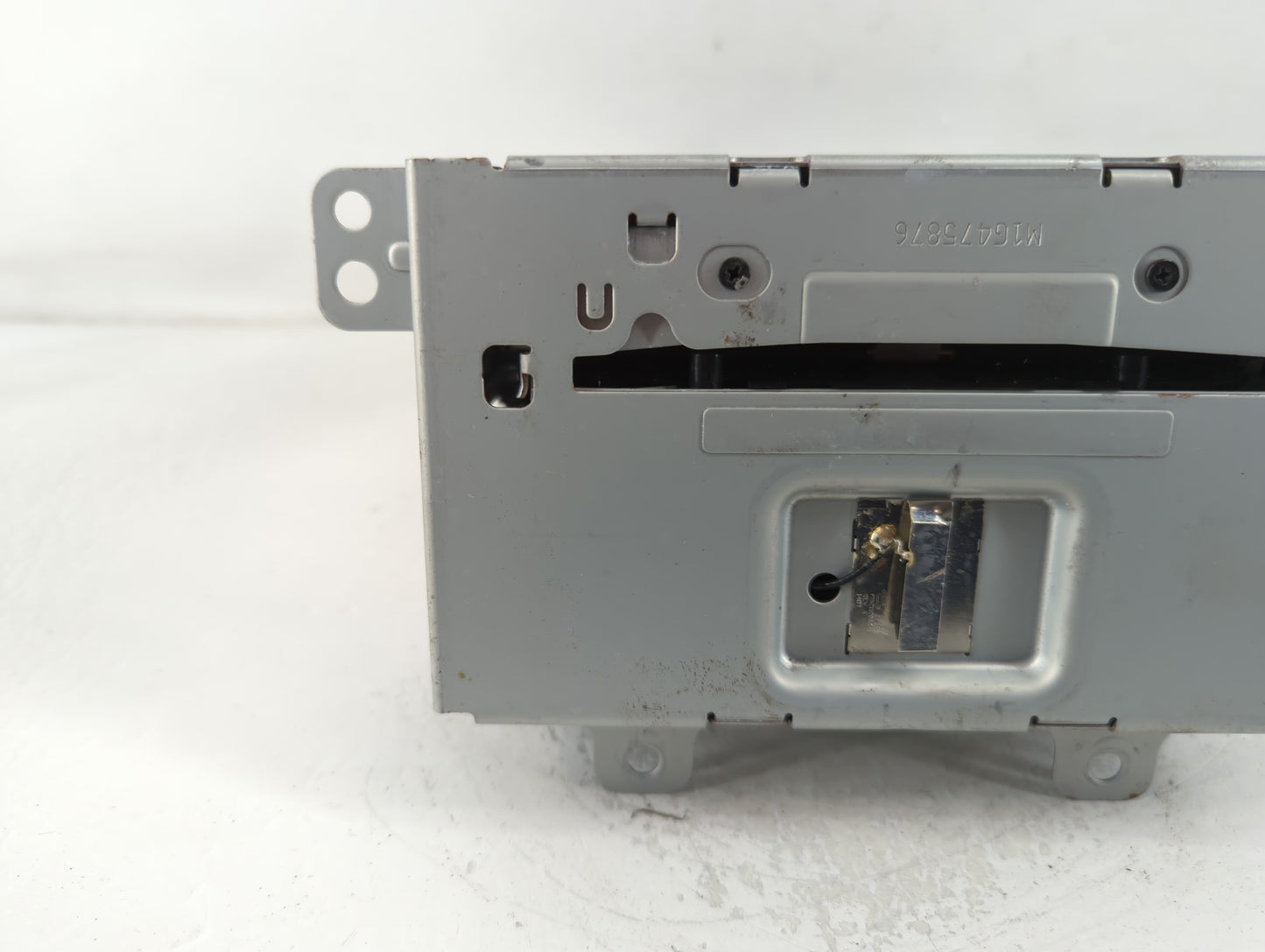 2015-2016 Buick Encore Am Fm Cd Player Radio Receiver - Oemusedautoparts1.com