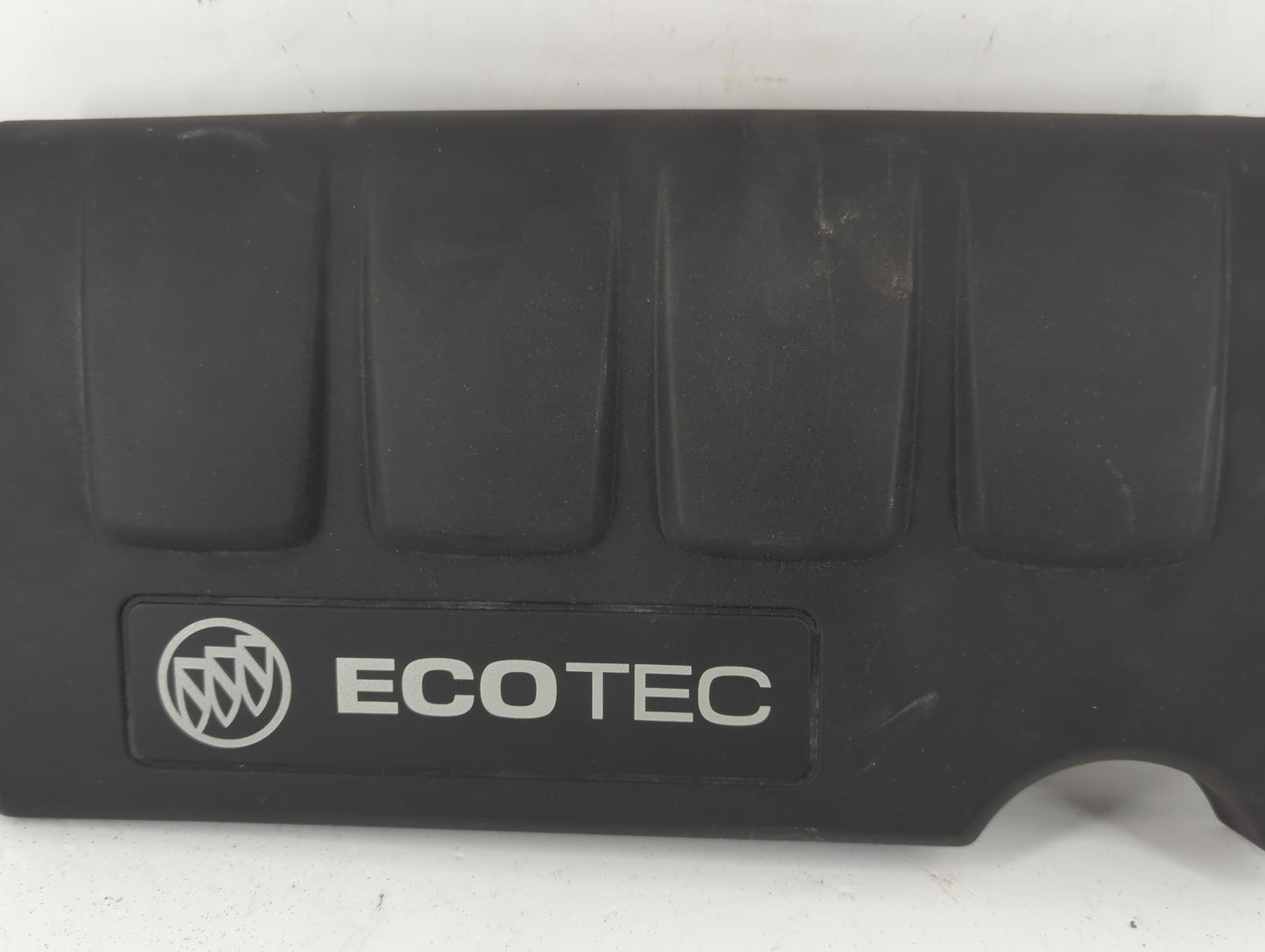2016 Buick Encore Engine Cover - Oemusedautoparts1.com