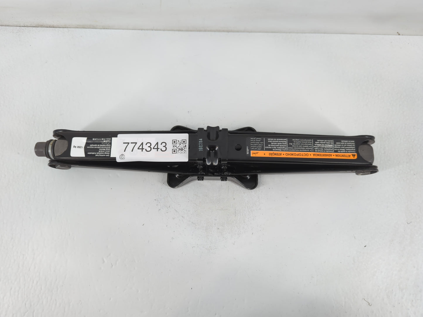 2016 Buick Encore Spare Scissor Car Jack - Oemusedautoparts1.com
