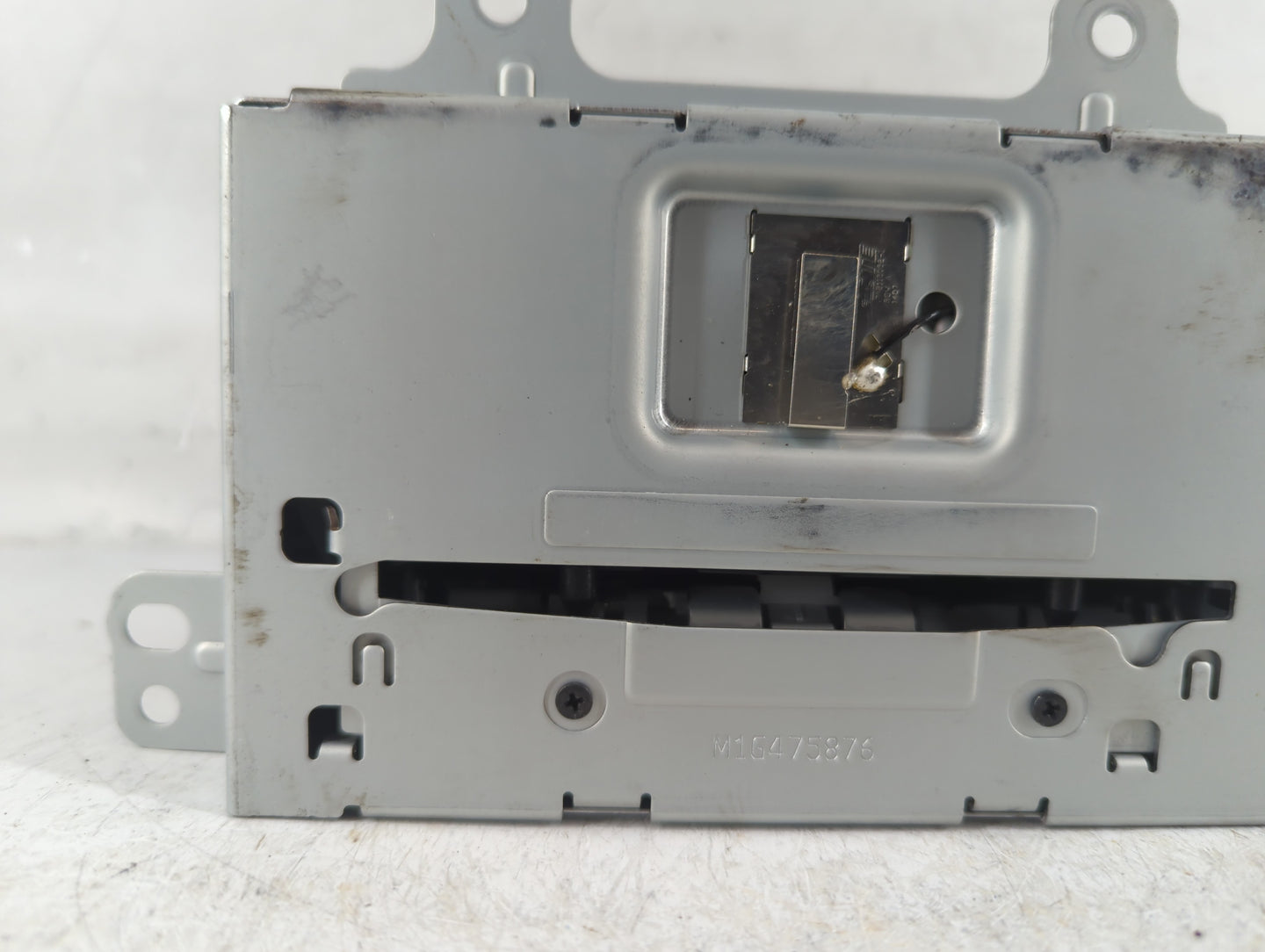 2016 Buick Encore Radio AM FM Cd Player Receiver Replacement P/N:84022548 Fits Fits 2017 OEM Used Auto Parts - Oemusedautopa