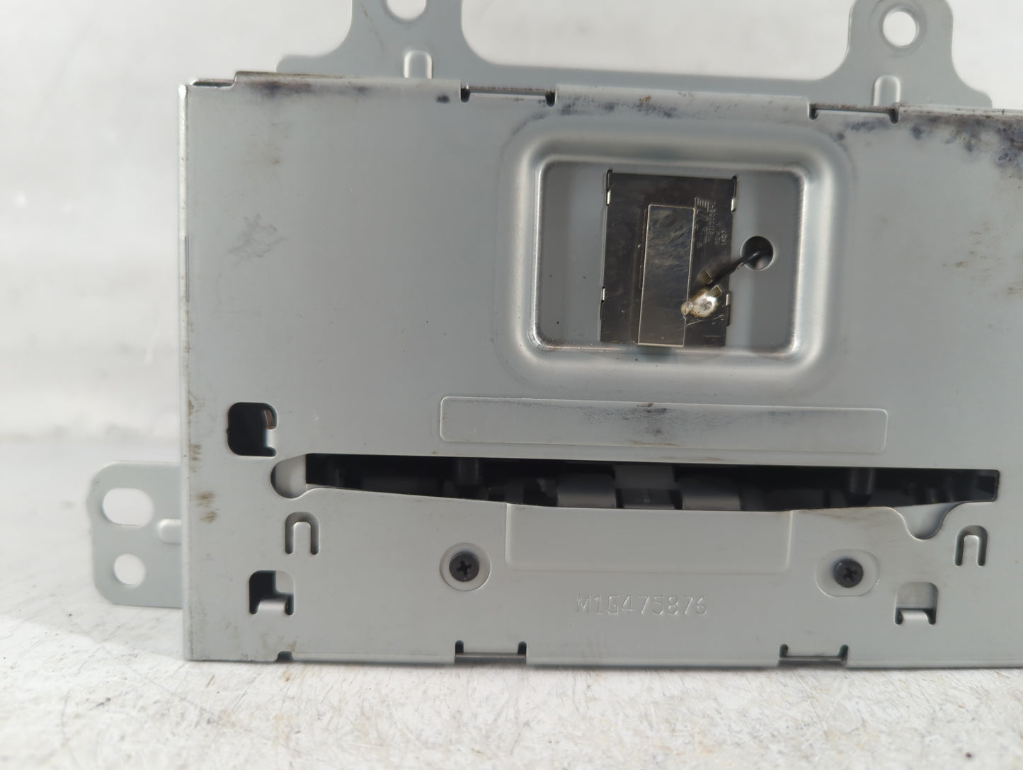 2016 Buick Encore Radio AM FM Cd Player Receiver Replacement P/N:84022548 Fits Fits 2017 OEM Used Auto Parts - Oemusedautopa