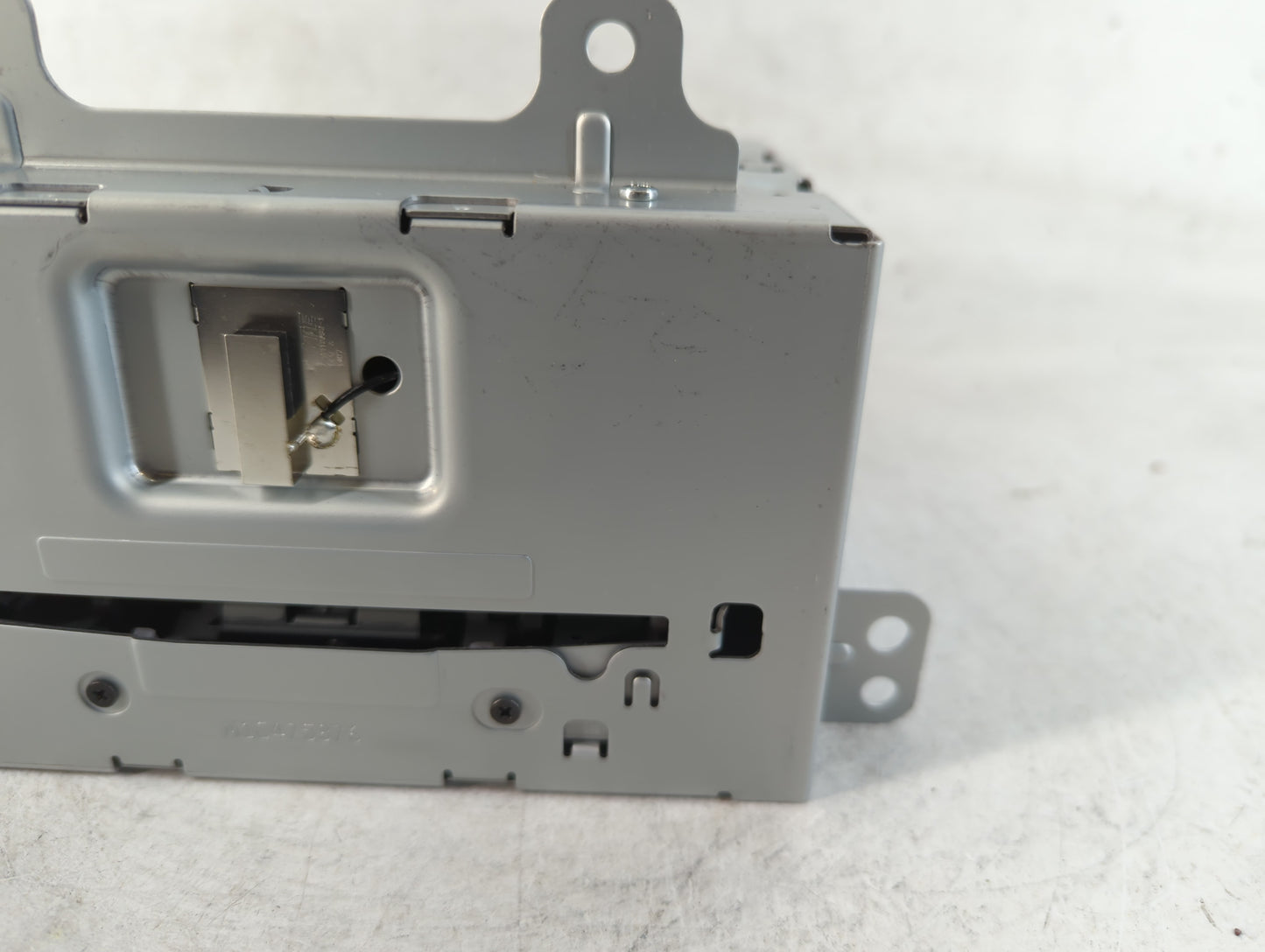 2015-2016 Buick Encore Radio AM FM Cd Player Receiver Replacement P/N:84026635 Fits Fits 2014 2015 2016 2017 OEM Used Auto P