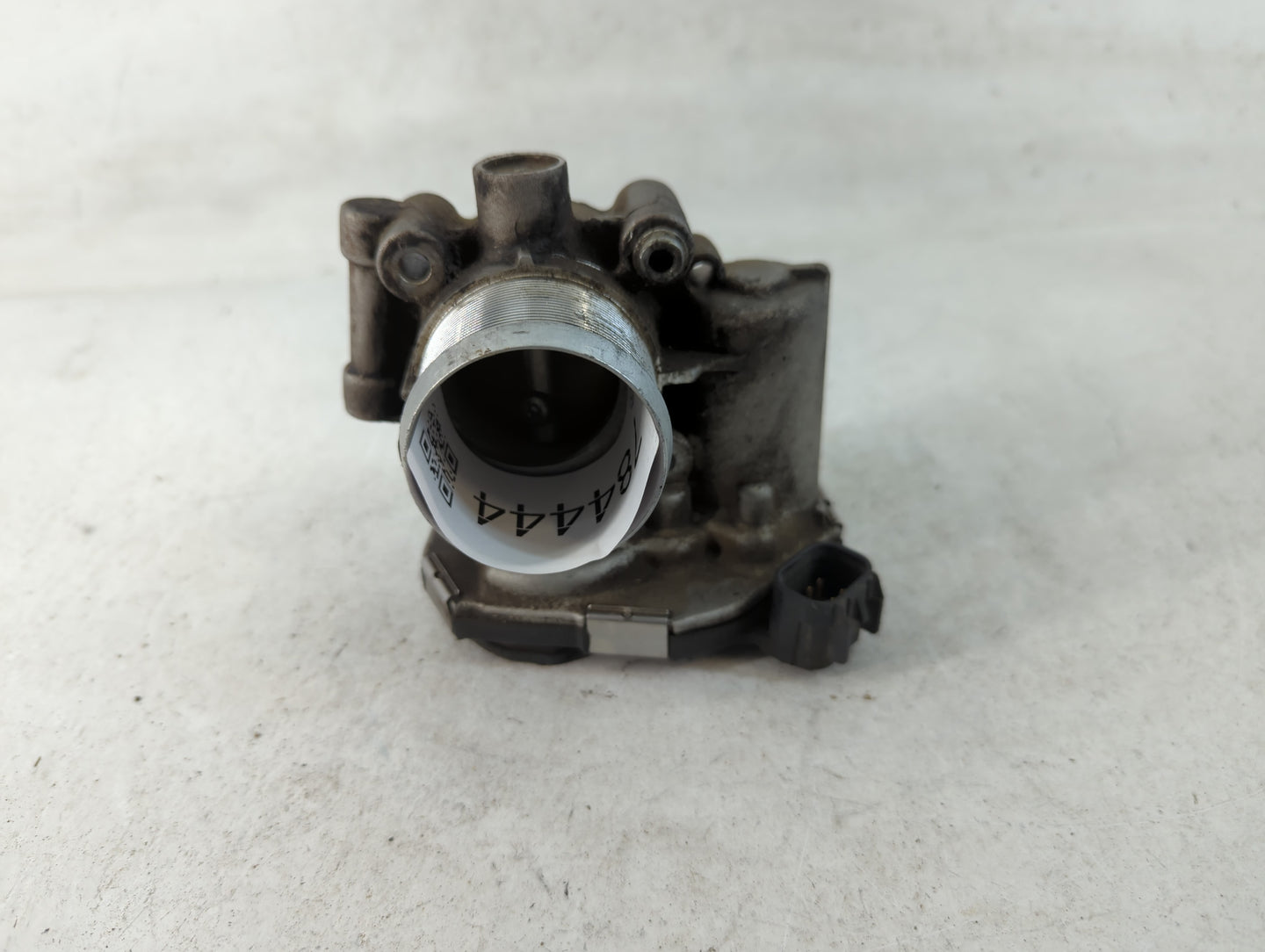 2013-2021 Buick Encore Throttle Body P/N:55 581662 Fits Fits 2011 2012 2013 2014 2015 2016 2017 2018 2019 2020 2021 OEM Used