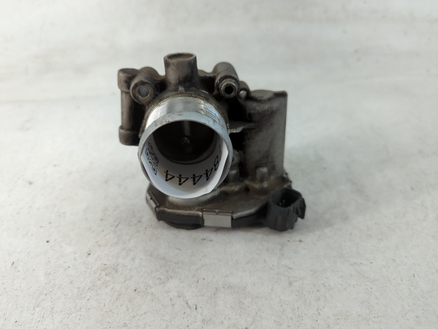 2013-2021 Buick Encore Throttle Body P/N:55 581662 Fits Fits 2011 2012 2013 2014 2015 2016 2017 2018 2019 2020 2021 OEM Used