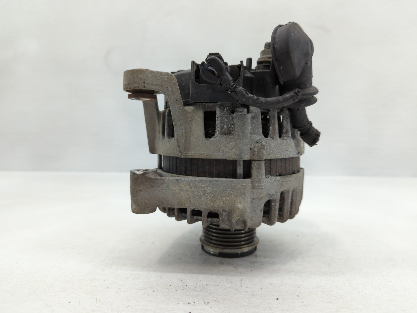 2013-2021 Buick Encore Alternator Replacement Generator Charging Assembly Engine OEM P/N:13588289 Fits OEM Used Auto Parts -