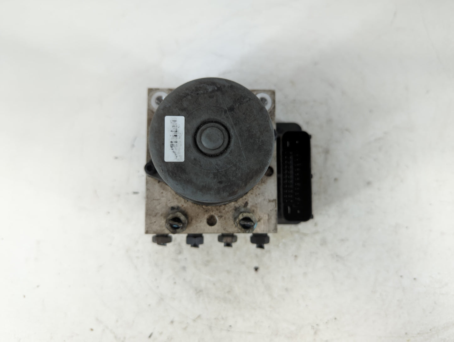 2016 Buick Encore ABS Pump Control Module Replacement P/N:42403007 Fits OEM Used Auto Parts - Oemusedautoparts1.com