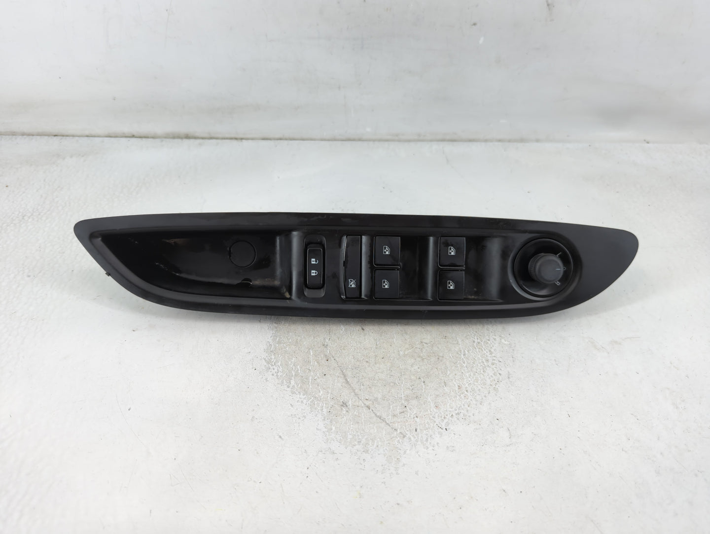 2013-2016 Buick Encore Master Power Window Switch Replacement Driver Side Left P/N:FRTLH 95025518-600R Fits OEM Used Auto Pa