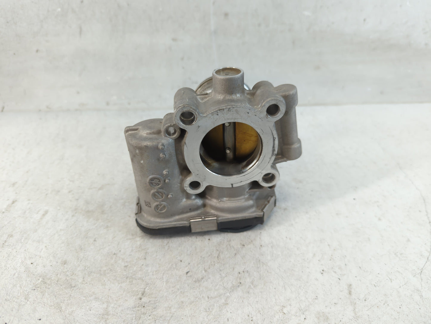 2013-2021 Buick Encore Throttle Body P/N:55 581662 Fits Fits 2011 2012 2013 2014 2015 2016 2017 2018 2019 2020 2021 OEM Used