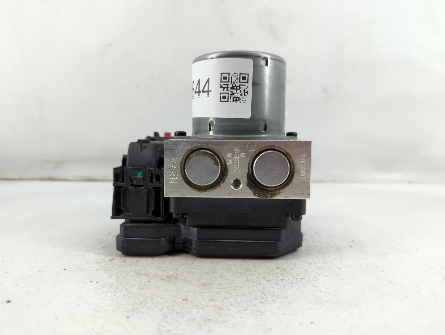2016 Buick Encore ABS Pump Control Module Replacement P/N:42403007 Fits OEM Used Auto Parts - Oemusedautoparts1.com