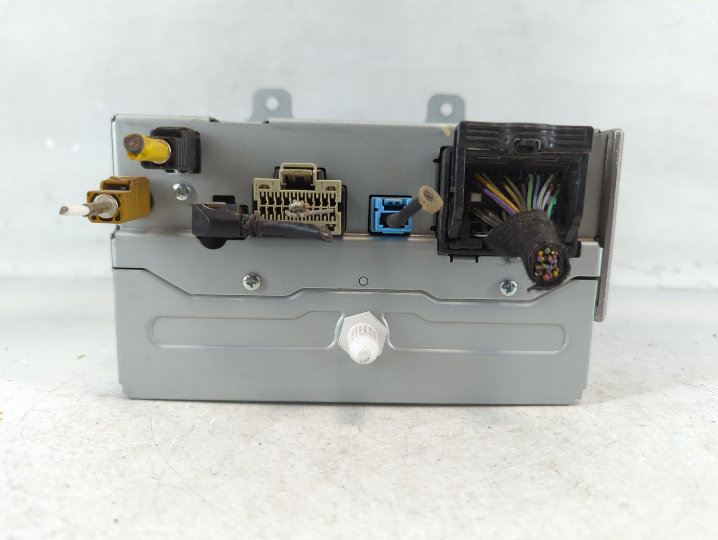 2016 Buick Encore Radio AM FM Cd Player Receiver Replacement P/N:84026635 Fits Fits 2017 OEM Used Auto Parts - Oemusedautopa