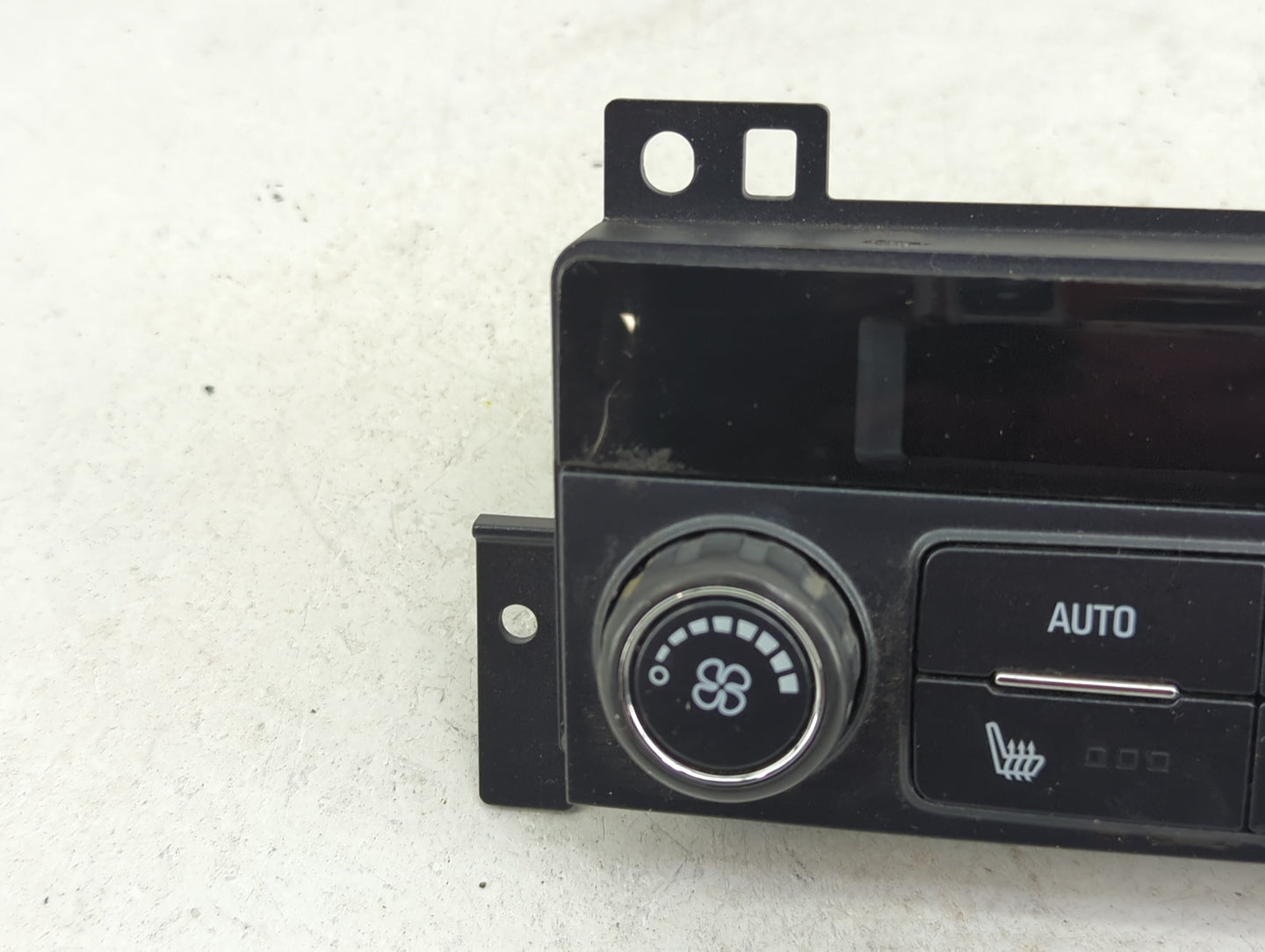 2016-2020 Buick Envision Climate Control Module Temperature AC/Heater Replacement P/N:23467328 3320100000X Fits OEM Used Aut