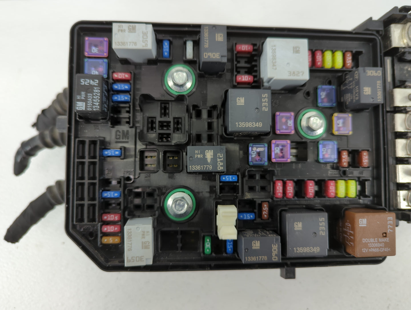 2016-2020 Buick Envision Fusebox Fuse Box Panel Relay Module P/N:84423753 Fits Fits 2016 2017 2018 2019 2020 OEM Used Auto P