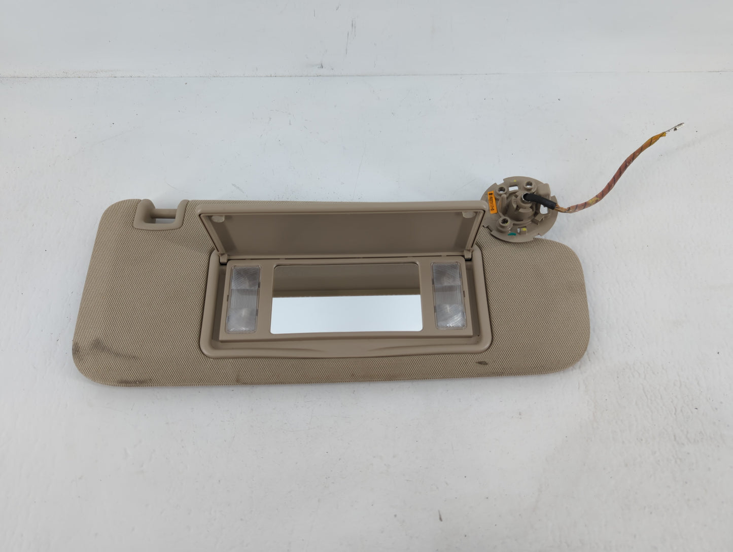 2016-2020 Buick Envision Sun Visor Shade Replacement Passenger Right Mirror Fits Fits 2016 2017 2018 2019 2020 OEM Used Auto