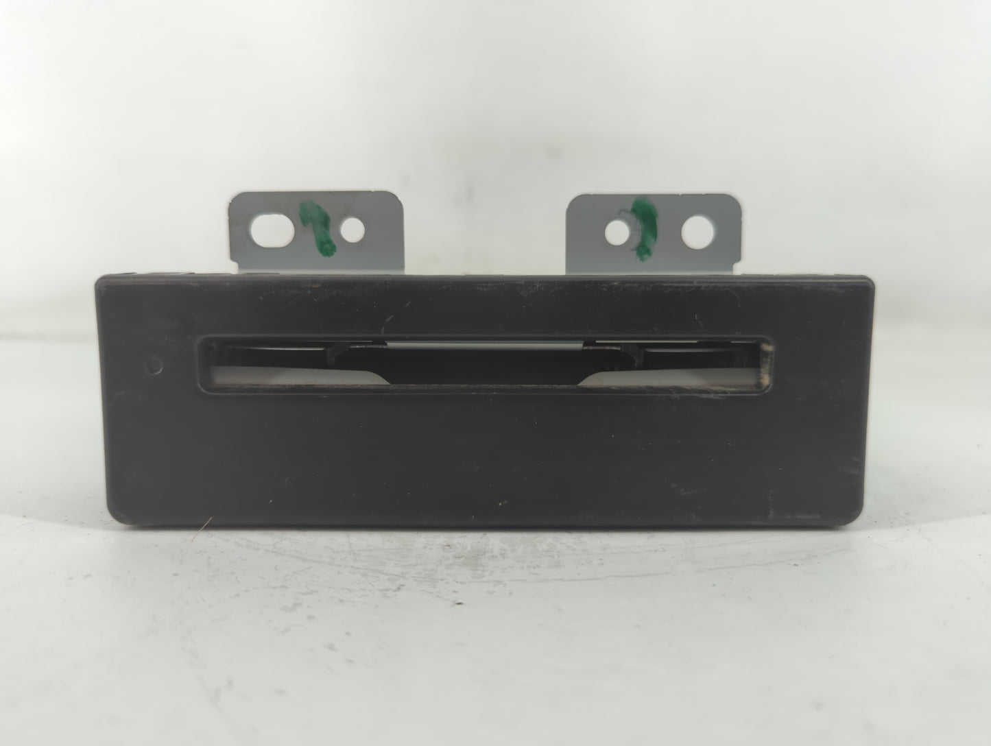 2016-2016 Buick Envision Am Fm Cd Player Radio Receiver - Oemusedautoparts1.com