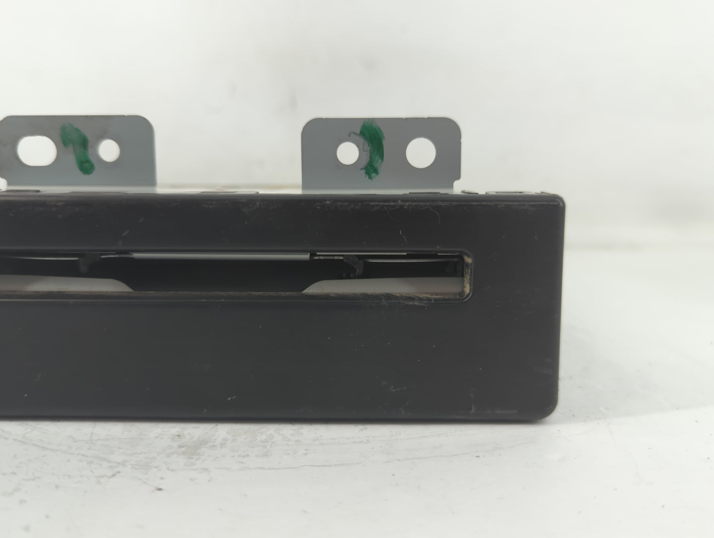 2016-2016 Buick Envision Am Fm Cd Player Radio Receiver - Oemusedautoparts1.com